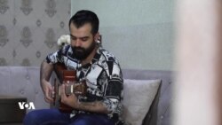 هاوبەش بە گیتارەکەی و شێوازێکی نوێ میلۆدییەکان دەژەنێتەوە