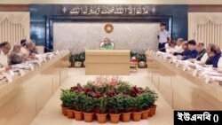 মন্ত্রিসভার বৈঠকে প্রধানমন্ত্রী শেখ হাসিনা।