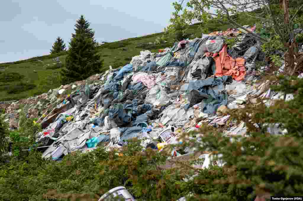 Shar Mountain - nature beauty and waste / Шар Планина - природна уникатност нарушена со отпад 