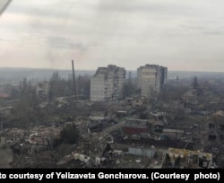 А ось так будинок родини Гончарових виглядає зараз. Фото із родинного альбому Єлизавети Гончарової.