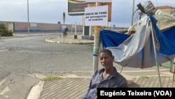 Adelino Tavares Moreira, antigo funcionário da Assembleia Nacional, em greve de fome, Praia, Cabo Verde