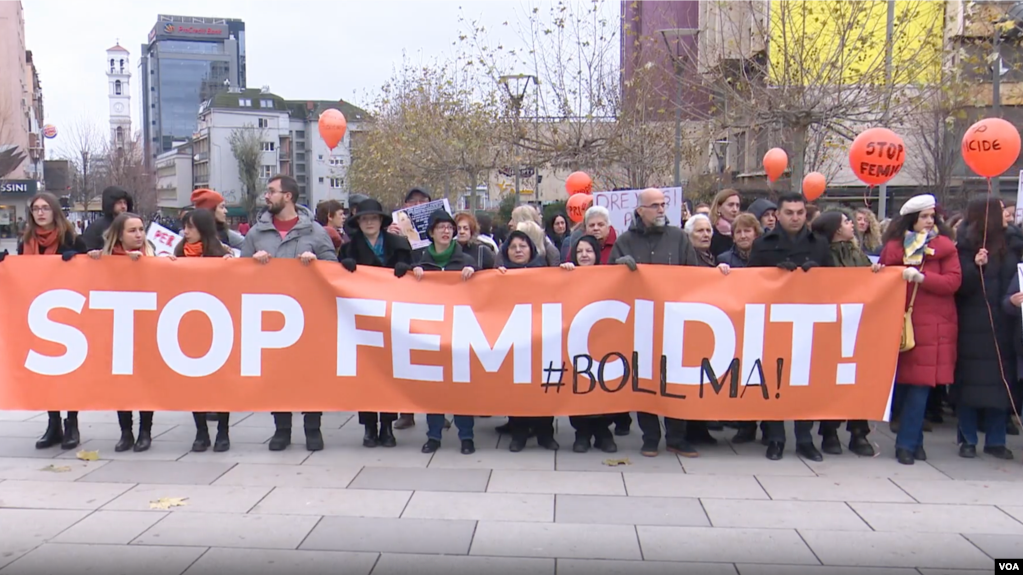 Kosovë, protestë kundër dhunës ndaj gruas
