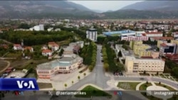 Shqipëri: Mimoza Rata nga Kukësi, artizania që vesh dhjetëra gra dhe vajza 