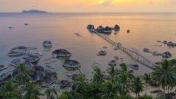 Pemandangan pagi di Teluk Baruk, Pulau Natuna , Provinsi Kepulauan Riau, Minggu, 24 September 2023. (Foto: Bay Ismoyo/AFP)