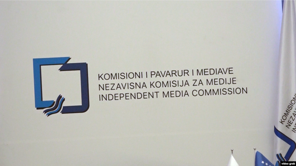 Kosovë, kritika ndaj qeverisë për projektligjin e ri për Komisionin e Pavarur të Mediave