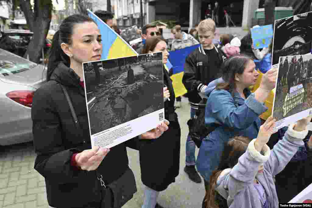 Протест на украински и македонски граѓани по повод две години руска инвазија врз Украина
