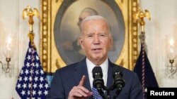 El presidente estadounidense Joe Biden pronuncia un discurso en la Casa Blanca en Washington, Estados Unidos, el 8 de febrero de 2024.