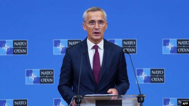 https://gdb.voanews.com/01000000-0a00-0242-68f9-08dbf10e50d6_w650_r1_s.jpg