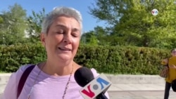 Colombiana de visita en DC comenta sobre la gestión del presidente Petro 