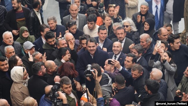 AK Parti İstanbul Büyükşehir Belediye Başkan Adayı Murat Kurum Kadıköy'de