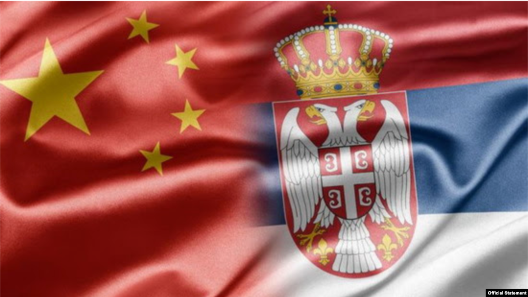 Kombinacija zastava Kine i Srbije (Grafika: Institut za evropske poslove)