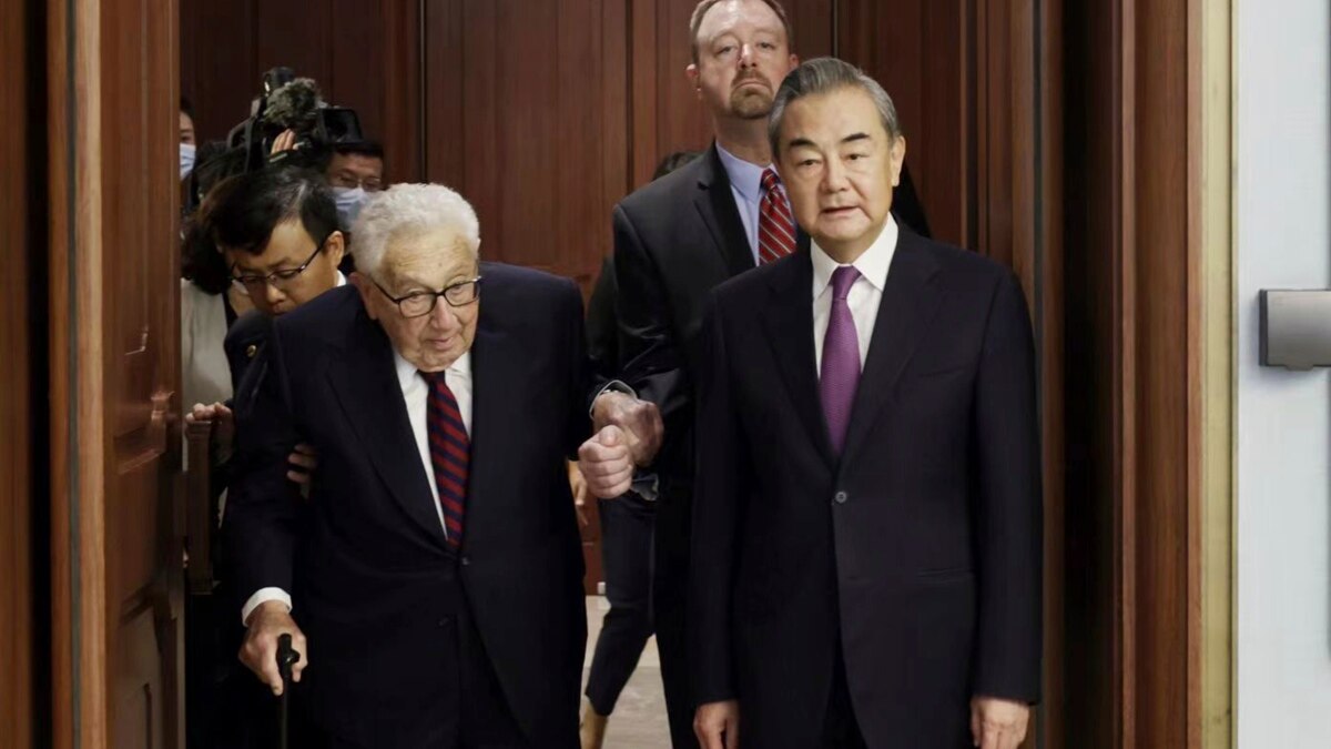 China looks to Kissinger meeting to improve strained relations with US