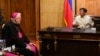 菲律宾总统马科斯与梵蒂冈外交部长大主教保罗·理查德·加拉格尔（Archbishop Paul Richard Gallagher）在马尼拉举行会谈。（2024年7月2日）