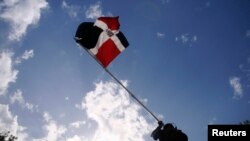 República Dominicana se prepara para el domingo elegir al presidente y parlamentarios
