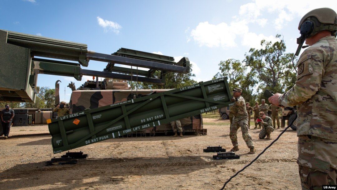 Rakete dugog dometa ATACMS se vide tokom vježbi u Australiji.