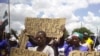 Manifestação de apoiantes da Renamo em Angoche, Nampula, Moçambique, 16 novembro 2023