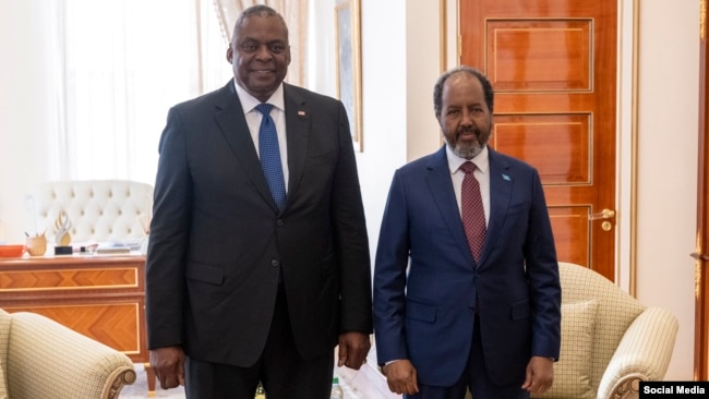 U.S. Secretary of Defense Lloyd Austin and Somali President Hassan Sheikh Mohamud pose for a photo during their meeting in Djibouti City, Sept. 24, 2023. (@SecDef)