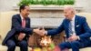 美国总统乔·拜登总统2023年11月13日在华盛顿白宫椭圆形办公室会见印度尼西亚总统佐科·维多多。 （美联社照片）