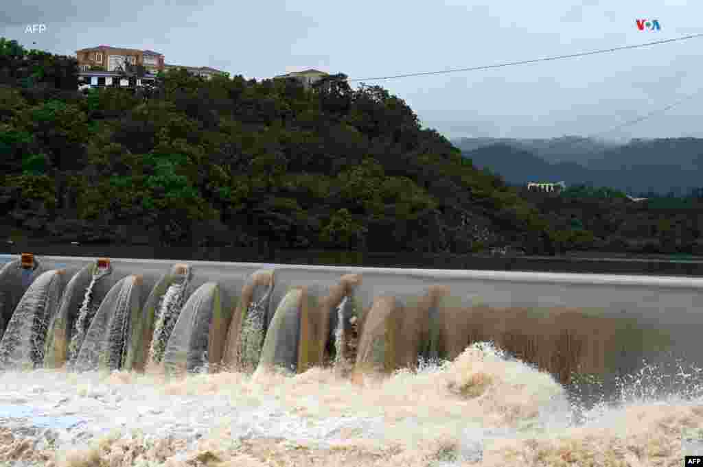 Vista de la presa Laureles que abastece de agua a la capital de Honduras, Tegucigalpa, y que alcanzó su nivel máximo, el 30 de octubre de 2023.