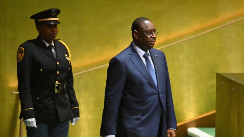 Le président sénégalais juge une solution diplomatique 