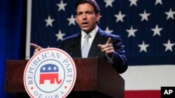 Republican presidential candidate Florida Gov. Ron DeSantis speaks at the Republican Party of Iowa's 2023 Lincoln Dinner in Des Moines, Iowa, July 28, 2023. 