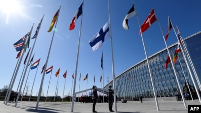 Yoqilgi quyish shoxobchalarida onlayn porno