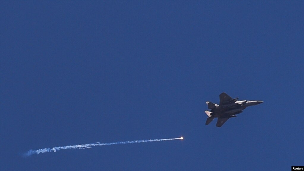 Një avion luftarak izraelit