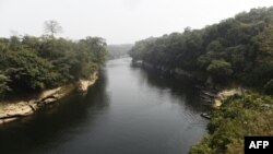 FILE - Picture showing Cross River, the border and river that connects Nigeria with Cameroon near Mfum border station, in Cross Rivers State, southeast Nigeria, Feb. 1, 2018.