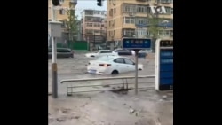 北京郊区暴雨引发洪水