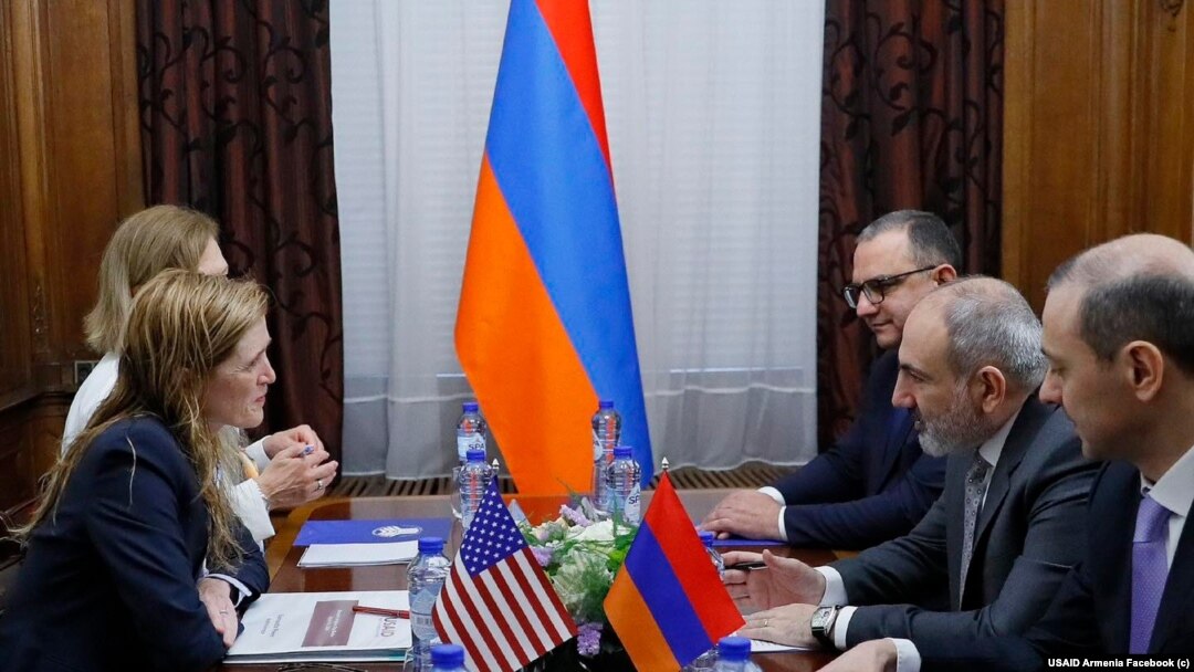 USAID-ի ղեկավար Սամանթա Փաուերը Բելգիայի մայրաքաղաք Բրյուսելում հանդիպել է Հայաստանի Հանրապետության վարչապետ Նիկոլ Փաշինյանին