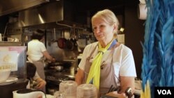 Iryna Svidran, Ukrainian evacuee and Smachnogo Employee