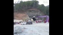 印度当局制定新方案解救被困坍塌隧道的工人 
