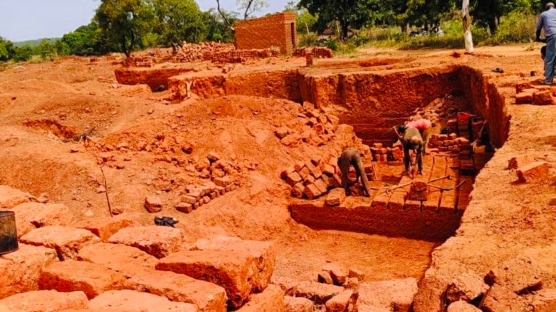 Le gouvernement burkinabè suspend l'exportation de l'or