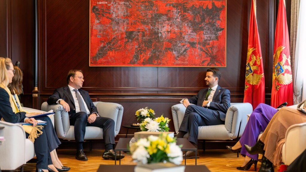 Varhelyi: Mali i Zi, vendi kandidat më i avancuar në negociatat për anëtarësim