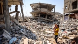 ဂါဇာဒေသ Khan Yunis မြို့မှာ အစ္စရေး လေကြောင်းဗုံးကြဲမှုကြောင့် ပျက်စီးသွားတဲ့အဆောက်အဦများ (ဇွန် ၂၃၊ ၂၀၂၄)

