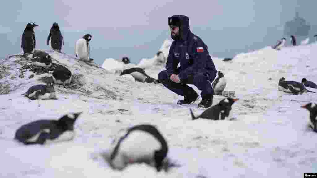 Chile's President Gabriel Boric and United Nations Secretary-General Antonio Guterres (not pictured) visit part of the Chilean Antarctica. (Chilean Presidency/Handout via Reuters)