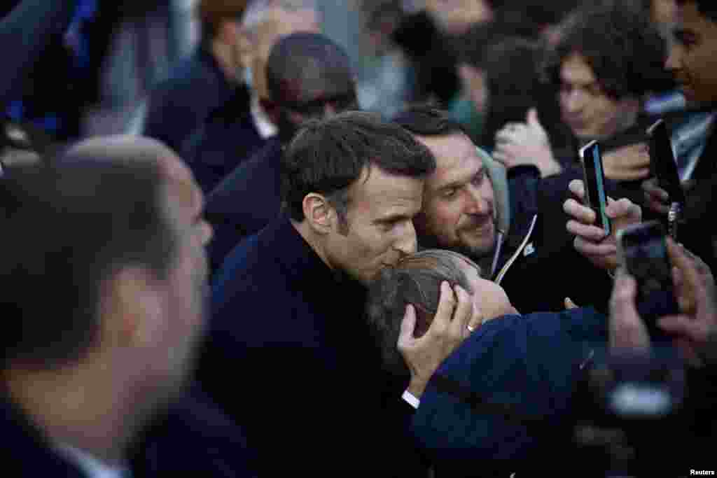 EUROPE-WEATHER/FRANCE-MACRON