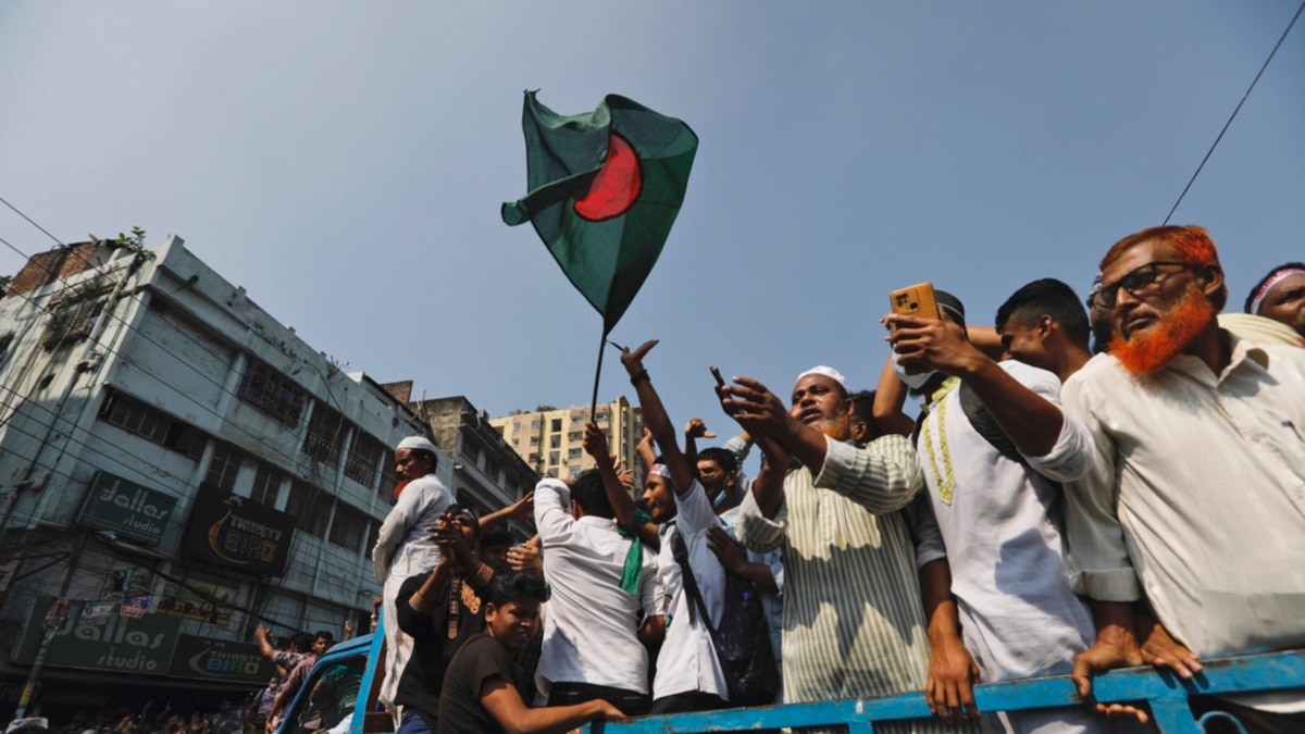 Bangladesh Opposition Party Holds Protest as It Boycotts Jan. 7 Election