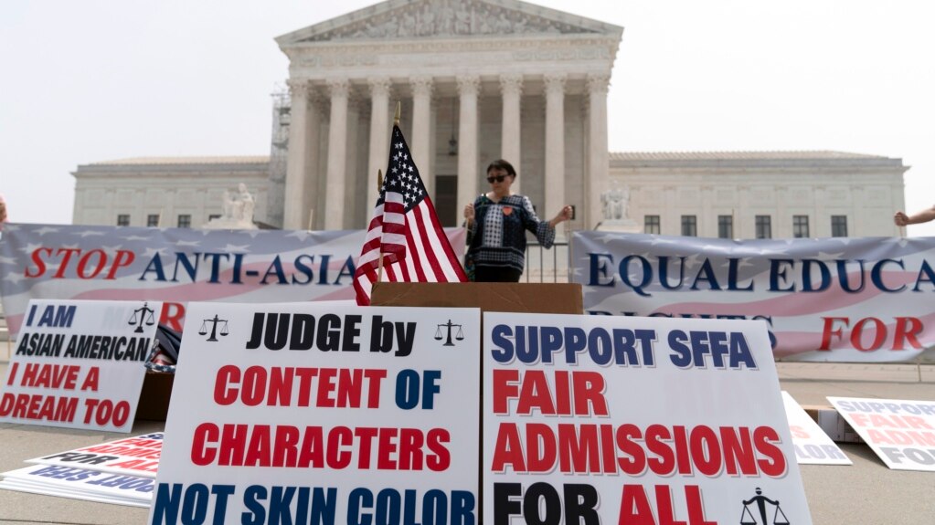 US Supreme Court Rejects Race Consideration in College Admissions