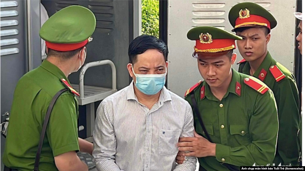 Ông Phạm Trung Kiên, thư ký cho Thứ trưởng Bộ Y tế, được xác định là người nhận hối lộ nhiều nhất trong vụ chuyến bay giải cứu