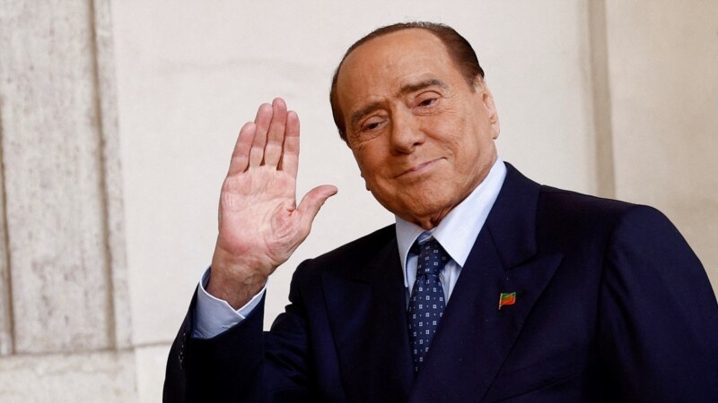 Mantan PM Italia Berlusconi Meninggal pada Usia 86 8 Mantan PM Italia Berlusconi Meninggal pada Usia 86