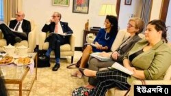 যুক্তরাষ্ট্রের আফরিন আখতারের সঙ্গে বাংলাদেশের নাগরিক সমাজের গুরুত্বপূর্ণ ব্যক্তিদের বৈঠক। ২৫ ফেব্রয়ারি, ২০২৪।