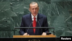 Birleşmiş Milletler 78’inci Genel Kurulu’nda katılımcılara hitap eden Cumhurbaşkanı Erdoğan, Güvenlik Konseyi’nin yapısını eleştirdi, 