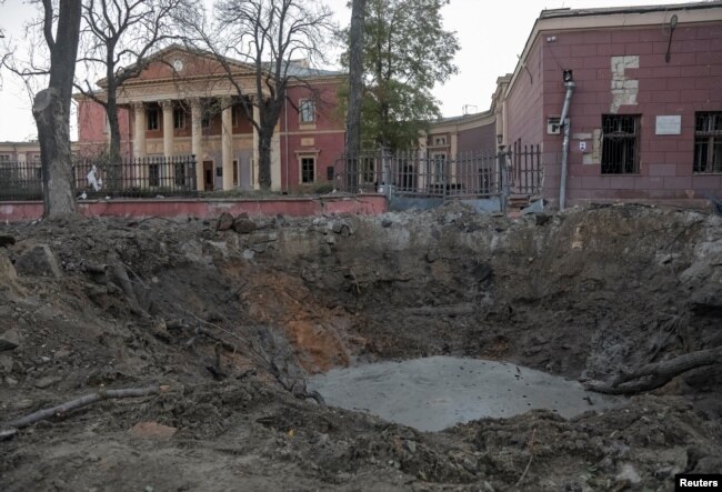 A view shows the site of a Russian missile strike outside Odesa's National Art Museum, amid Russia's attack on Ukraine, in Odesa, Nov. 6, 2023.