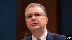 Trợ lý Ngoại trưởng Hoa Kỳ phụ trách các vấn đề Đông Á và Thái Bình Dương Daniel Kritenbrink.