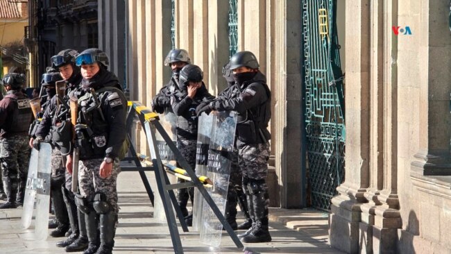 En Fotos | Fuerte dispositivo de seguridad en la Casa del Pueblo tras intento de golpe de Estado en Bolivia 