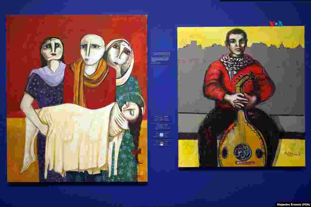 Dos de las obras de pintores gazatíes que se exponen en el Museo de Palestina.