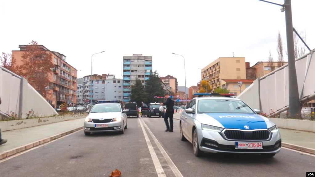 Policia po heton shpërndarjen e disa fletushkave në veri të Kosovës që bëjnë thirrje për rezistencë