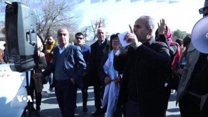 خۆپیشاندانە بەردەوامەکانی مامۆستایانی ناڕازی‎