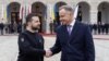 Украинскиот претседател Зеленски во посета на Полска 